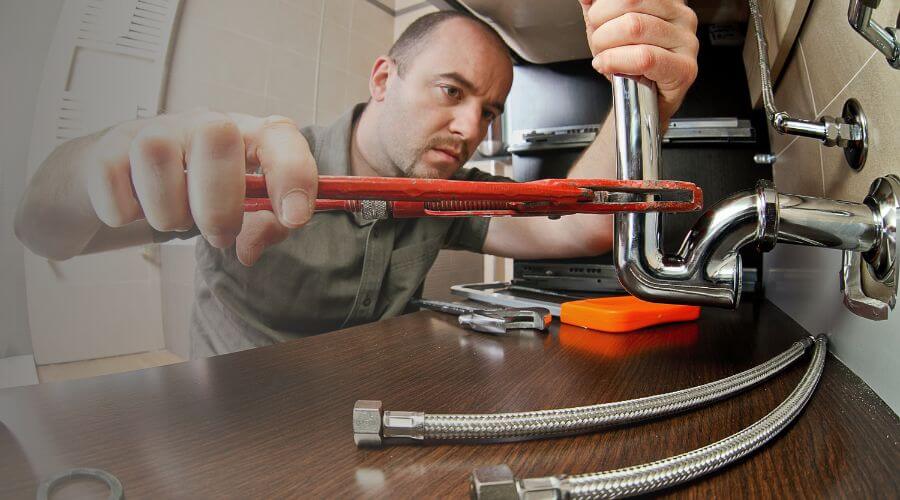 Expert burst pipe repair services in Parsonsfield, ME